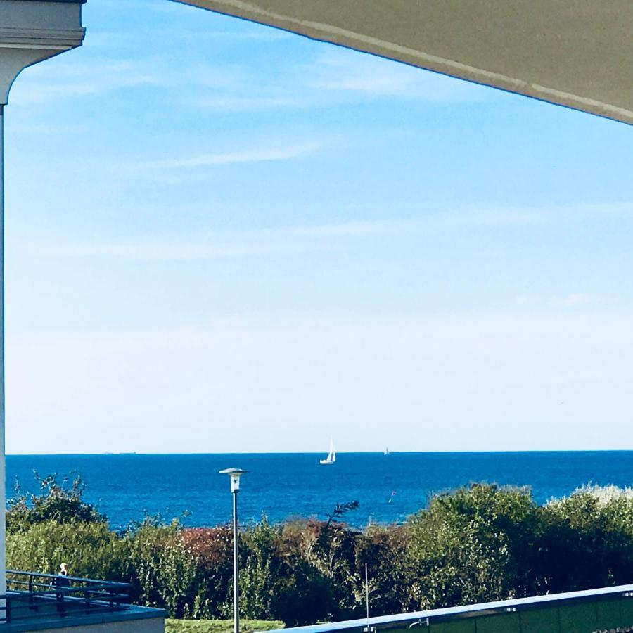 Börgerende-Rethwisch Sunny Suite 14 - Elegantes Hotelapartment Mit Grossartigem Pool-Wellnessbereich Direkt Am Meer In Ruhiger Lage - Perfekt Fuer Mensch Und Tier מראה חיצוני תמונה