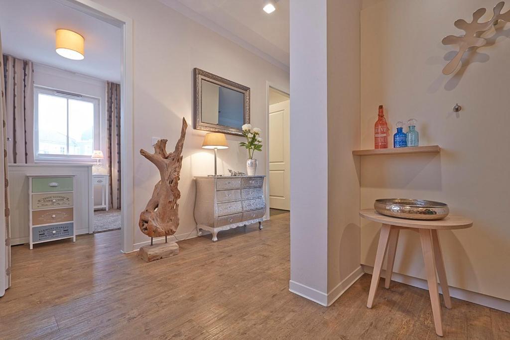 Börgerende-Rethwisch Sunny Suite 14 - Elegantes Hotelapartment Mit Grossartigem Pool-Wellnessbereich Direkt Am Meer In Ruhiger Lage - Perfekt Fuer Mensch Und Tier מראה חיצוני תמונה